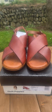 Load image into Gallery viewer, Hush Puppies GABRIELLE Womens Tan Brown Healed Sandals UK 7
