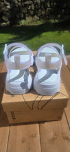 Load image into Gallery viewer, Melissa Pearly Blue Town Sandals AV536 In a UK 5
