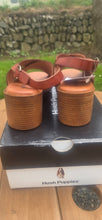 Load image into Gallery viewer, Hush Puppies GABRIELLE Womens Tan Brown Healed Sandals UK 7
